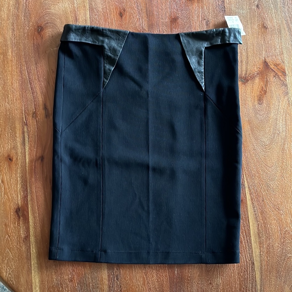 Poleci Stretch Black Pencil Skirt with Leather Trim at Waist  Size 8